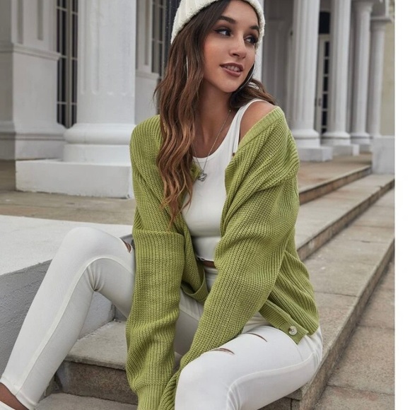 Button placket solid cardigan - Picture 2 of 5